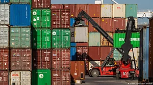 Industrial growth slows down for 4th month in row to 0.4% in December