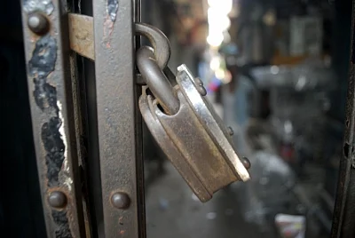 With Panchayat elections over UP extends lockdown
