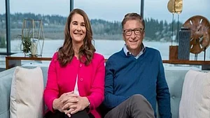 Young Bill Gates allegedly hosted naked pool parties: Biographer