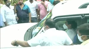 Narada sting case: Mamata arrives at CBI office after arrest of Bengal ministers, MLA