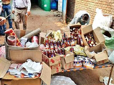 Liquor flows freely in dry Gujarat, says Congress citing official figures, complaints by BJP leaders