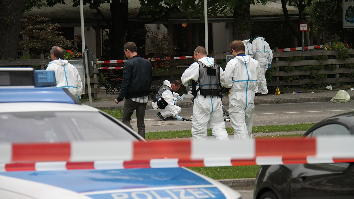3 people dead in Germany knife attack