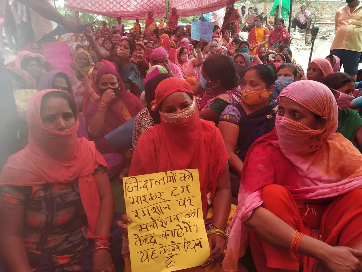 One lakh workers residing in Delhi-NCR village stare at uncertain future after eviction order