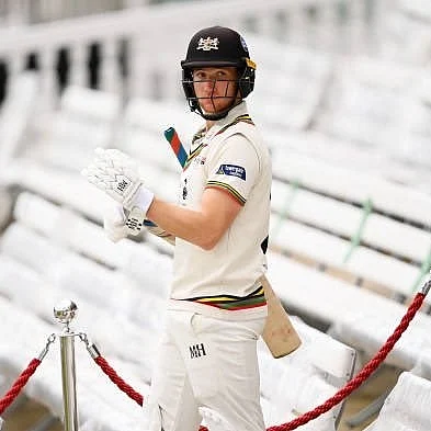 England bowler Ollie Robinson suspended for abusive tweets