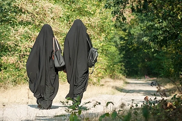 Azadi implies freedom from injustice, inequality too, but such concepts are alien to RSS-BJP