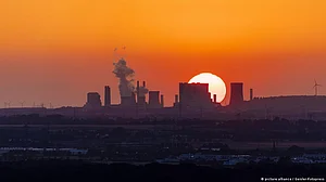 Rapidly narrowing window for humanity to limit warming to 1.5 deg C: IPCC report