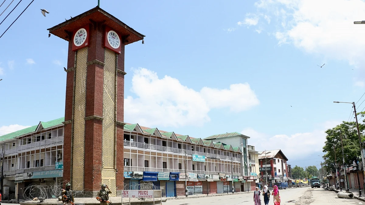 Delimitation commission to visit J&K for 4 days beginning today