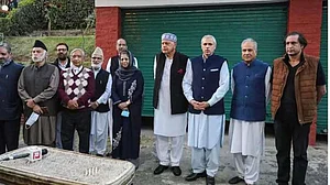 Disappointed over outcome of meeting chaired by PM on J-K: PAGD
