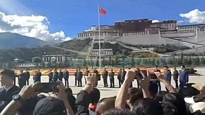 Chinese President makes surprise visit to Tibet