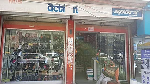 Markets in Delhi's Tilak Nagar shut till July 27 for Covid norms violation