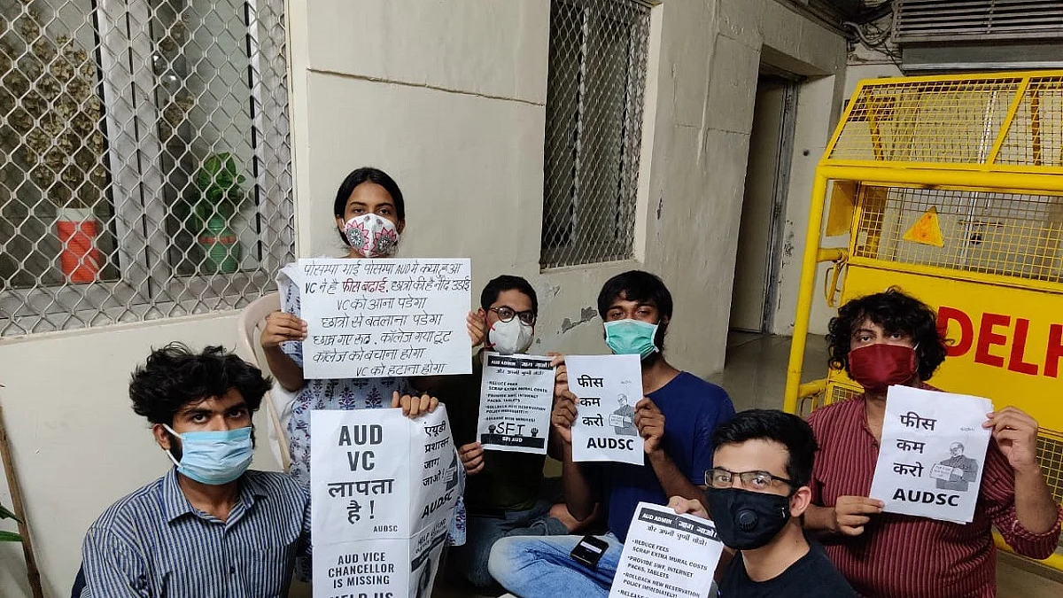 Photo Courtesy: Twitter/ @s0vietonion