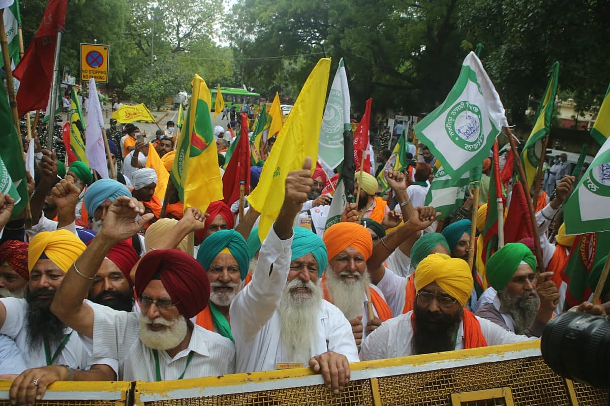 200 farmers reach Jantar Mantar for protest against farm laws amid Parliament session