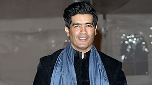 I still wake up with the same enthusiasm and love for what I do: Manish Malhotra