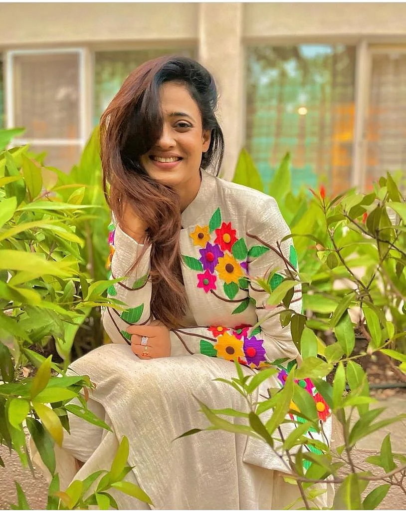 Shweta Tiwari for SIMS Designer Studio