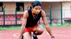 Dutee finishes last in her heat race, fails to qualify for 200m semifinals at Olympics