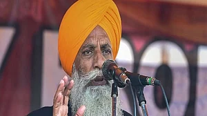 Businessmen come together to float new party in Punjab, name farmer leader Chaduni CM candidate