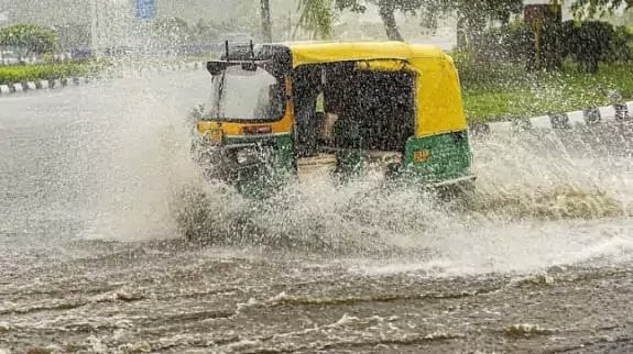 Heavy rainfall in Northeast, Bengal, Bihar to continue: IMD