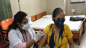 Delhi reports 19 fresh COVID case, lowest single-day this year