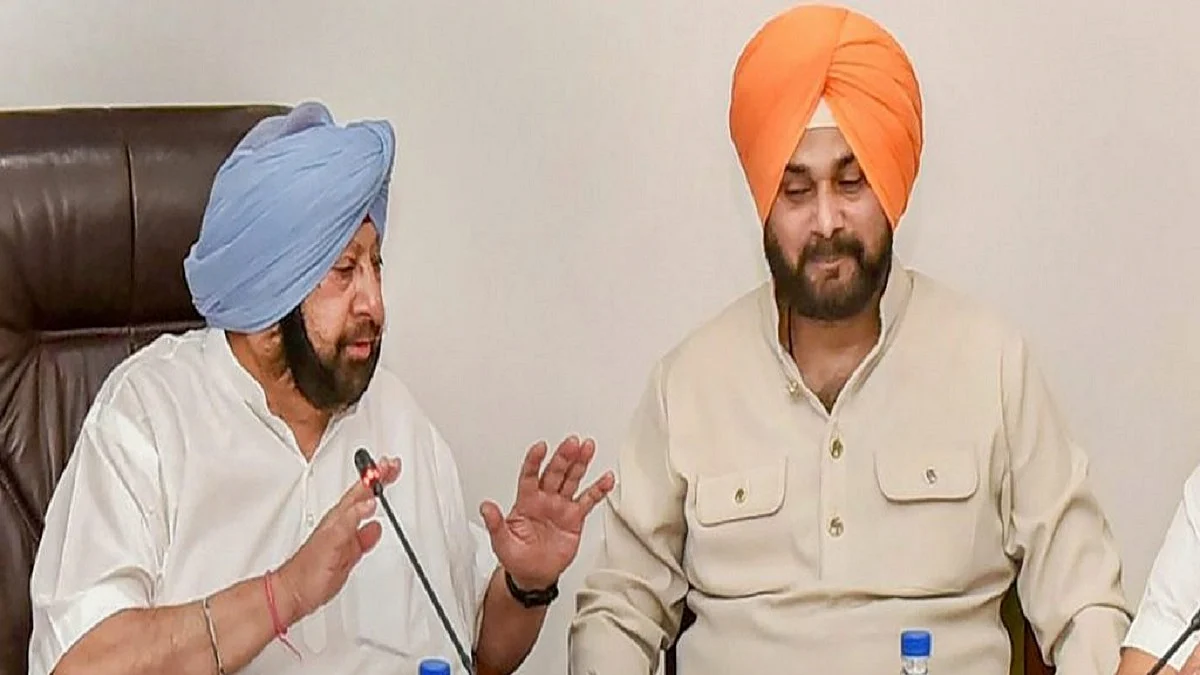 Punjab CM Capt Amarinder Singh and Punjab Congress chief Navjot Singh Sidhu (Photo Courtesy: PTI)