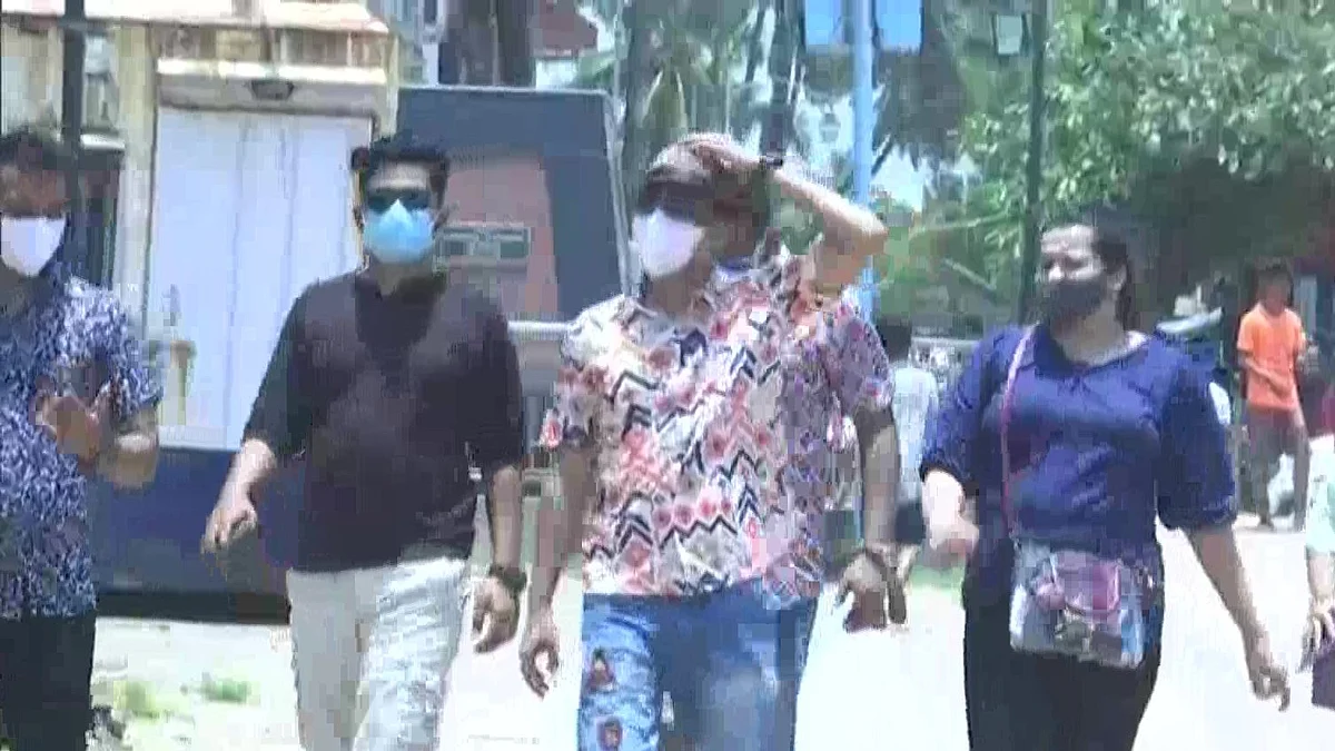 LIVE News Updates: Tourists footfall increases in Goa after the state govt relaxes restriction