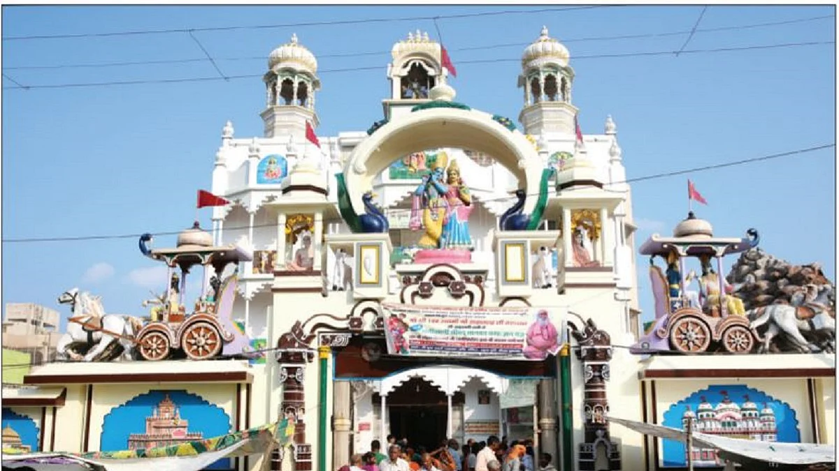 What is problematic about meat, liquor ban in Mathura