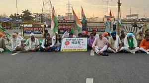 Bharat Bandh: Delhi-UP traffic affected, security beefed up in Delhi