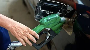 Petrol, diesel price rise on hold after 4 consecutive days of hike
