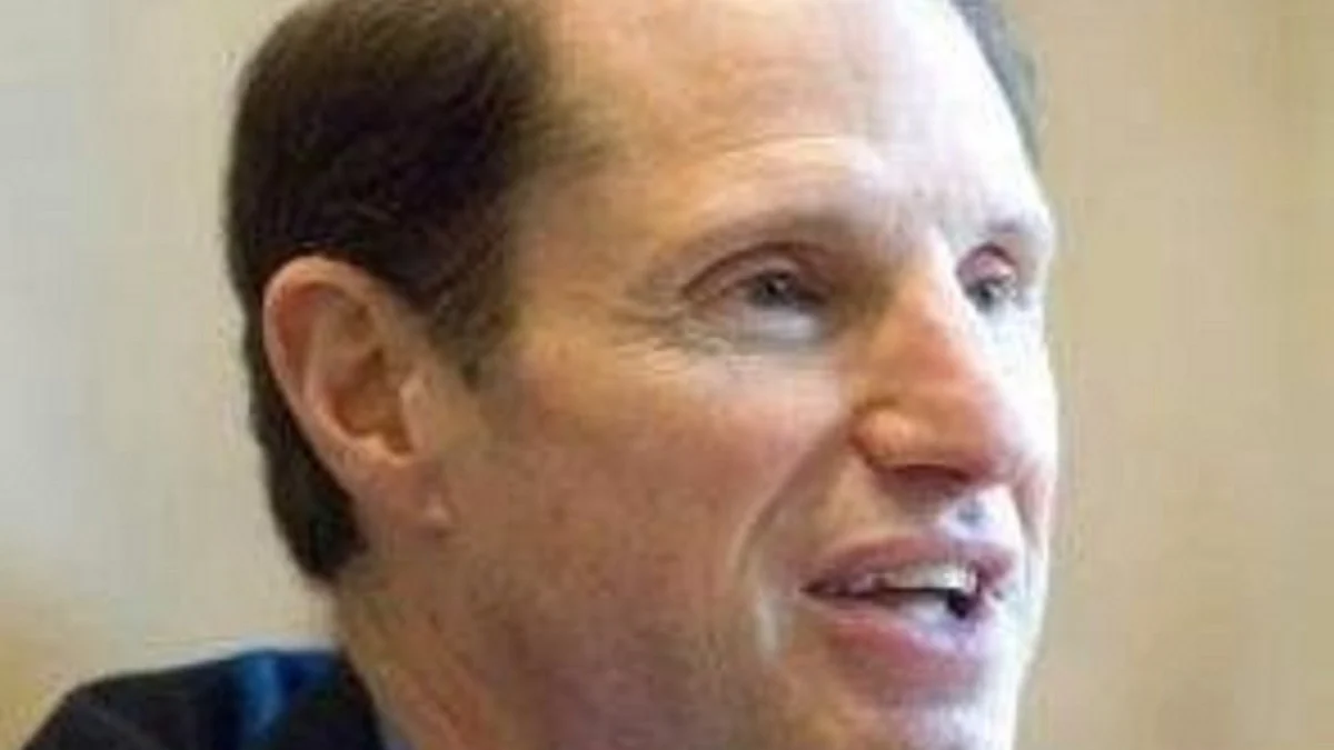 Ron Wyden