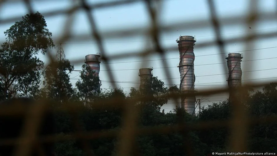 India: Several states face power outages over coal shortage