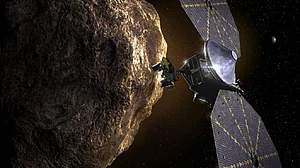 NASA's new Lucy asteroid spacecraft faces solar panel glitch