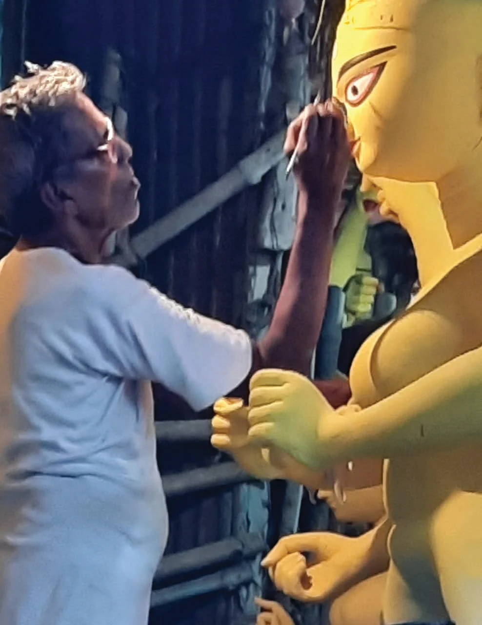 Welcoming Ma Durga-What goes into making 'Protima' for the Puja