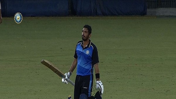 Young Saurashtra player Avi Barot dies after suffering cardiac arrest