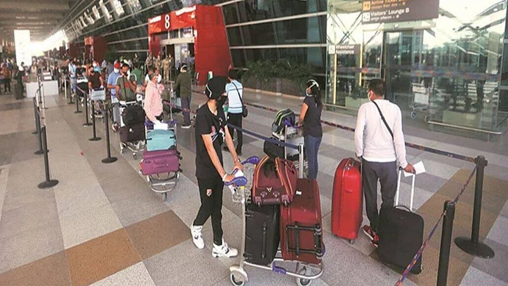 Passengers at Delhi's IGI airport (Representational image)