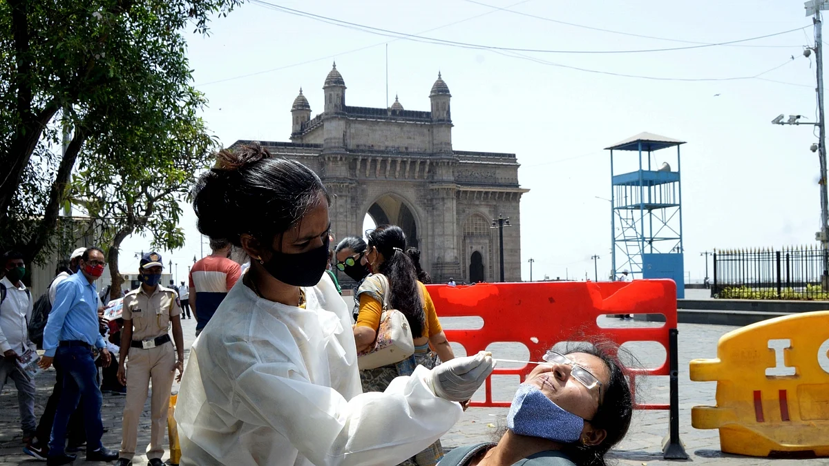 Omicron concerns: Mumbai, Pune, Nashik postpone schools' reopening