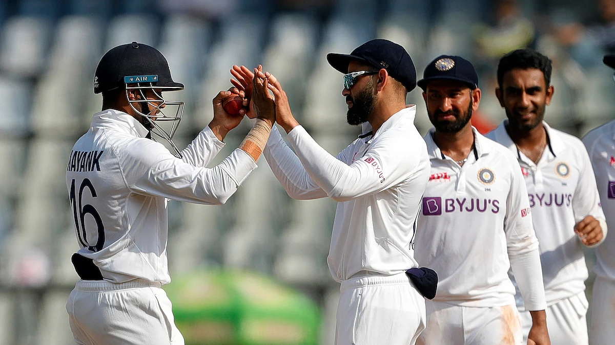2nd Test: India beat New Zealand by 372 runs, win series 1-0