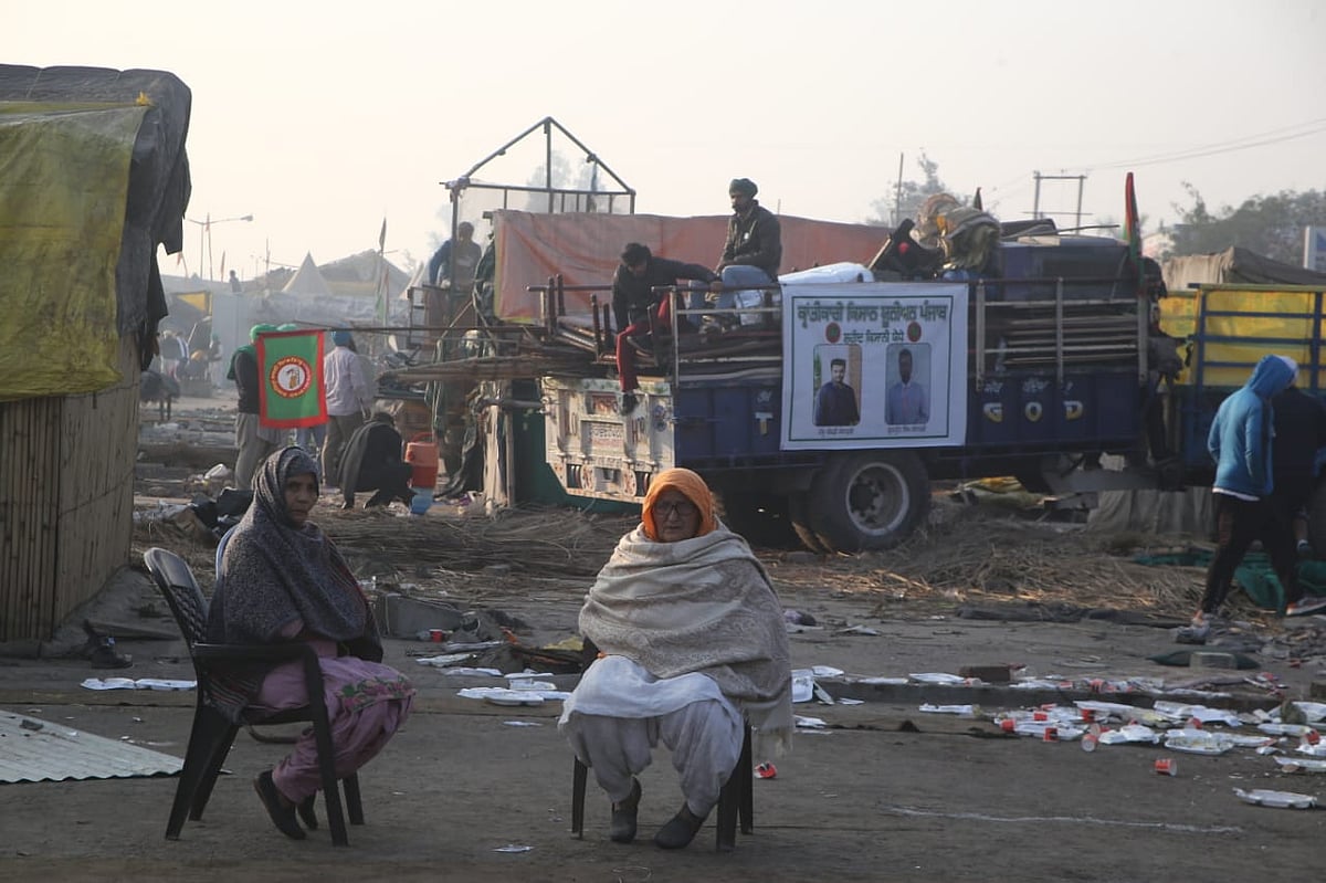 In pictures: Victorious farmers return home after more than a year of protest