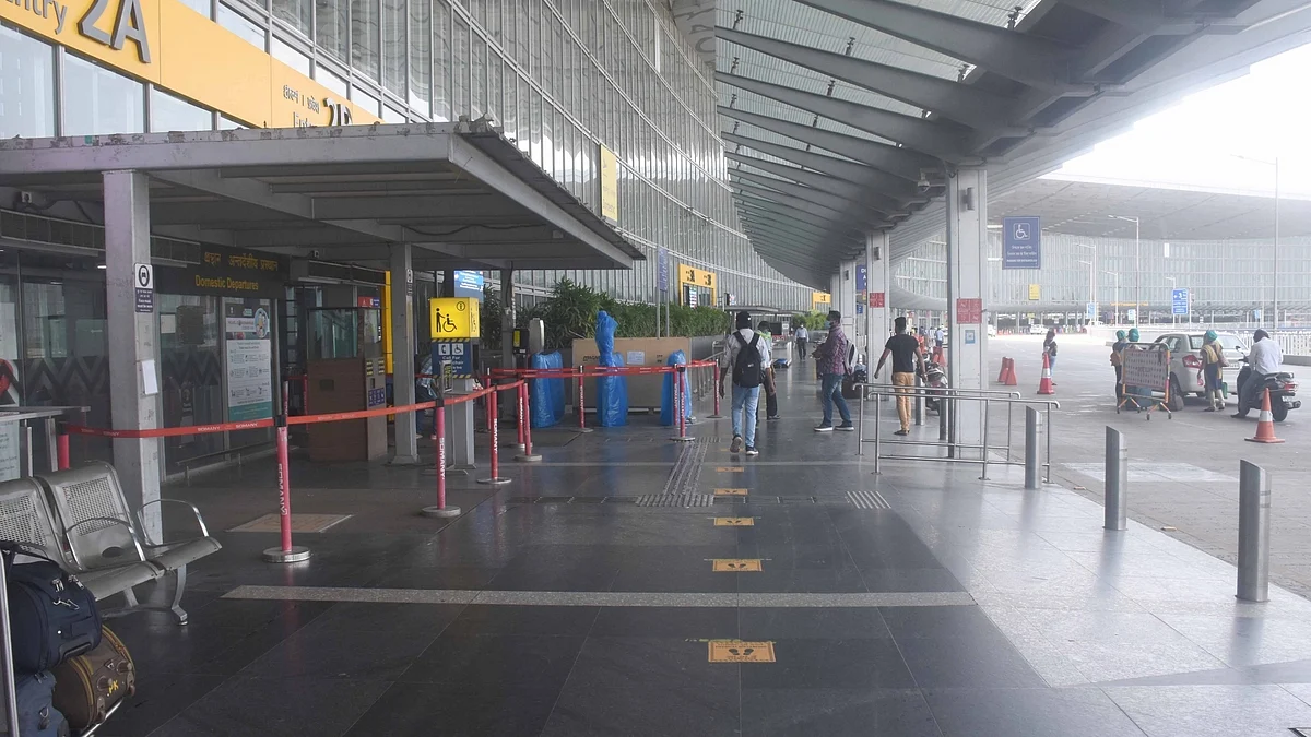 Omicron impact may lead to return of extensive travel curbs: IATA