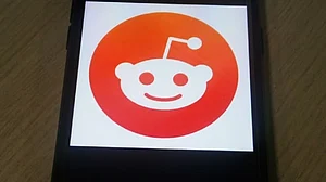 Social discussion forum Reddit files confidentially to go public