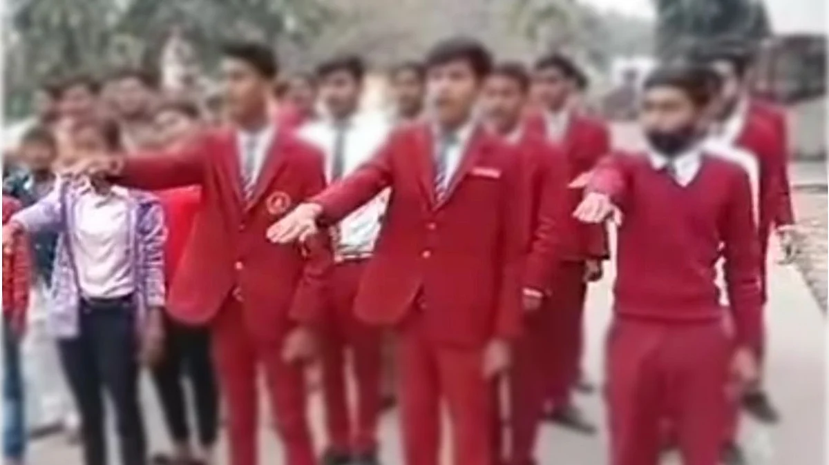 WATCH: School children made to take pledge to 'fight, die, kill' to create 'Hindu Rashtra'
