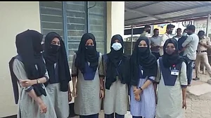 Don’t allow students in SDMC schools to wear ‘religious attire’, BJP councillor tells officials