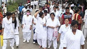 Nurses’ unions warn of protests if Delhi govt fails to fulfil promise of Covid-19 ex-gratia payment