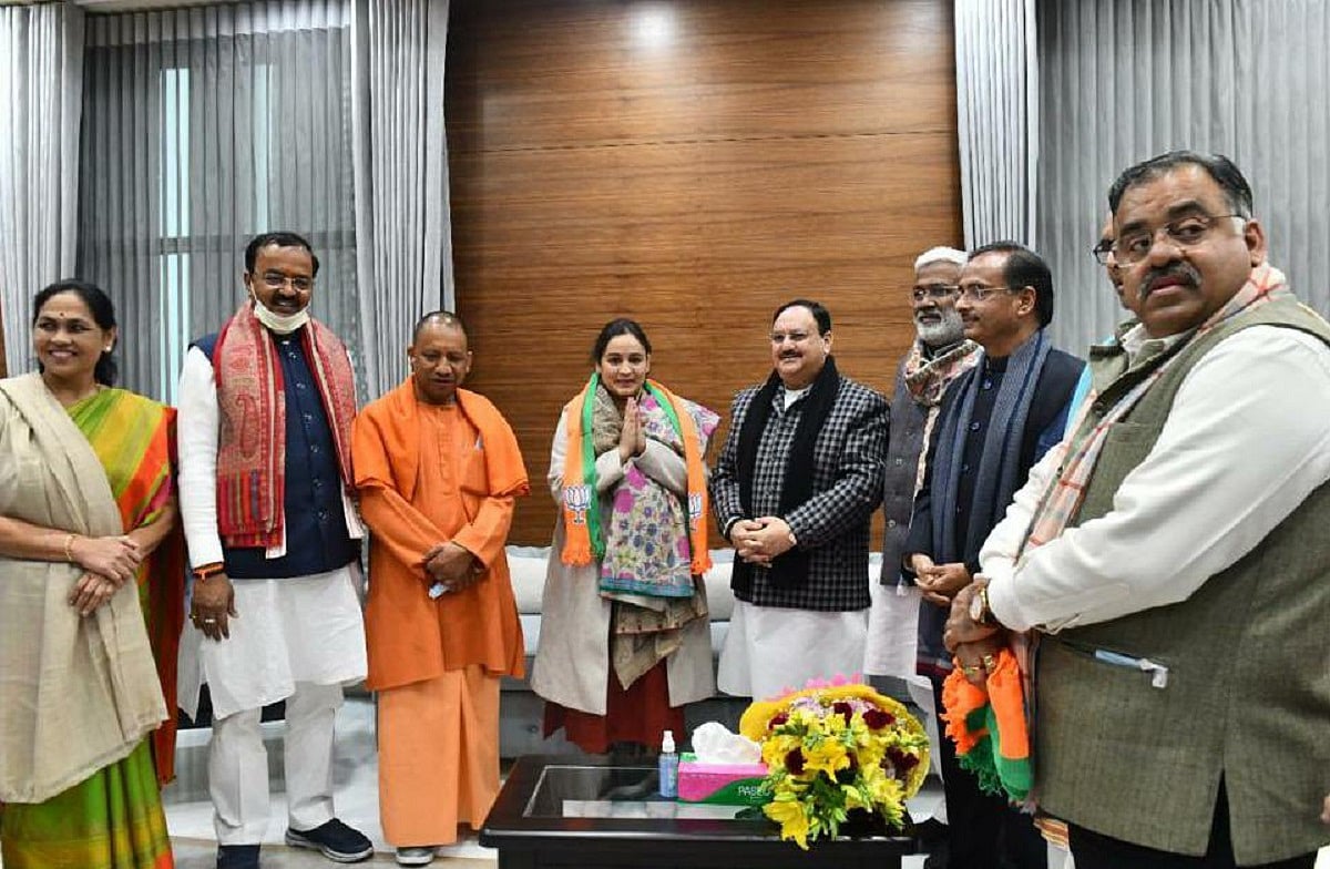 Battle for UP: Aparna Yadav didn't vote in Etawah