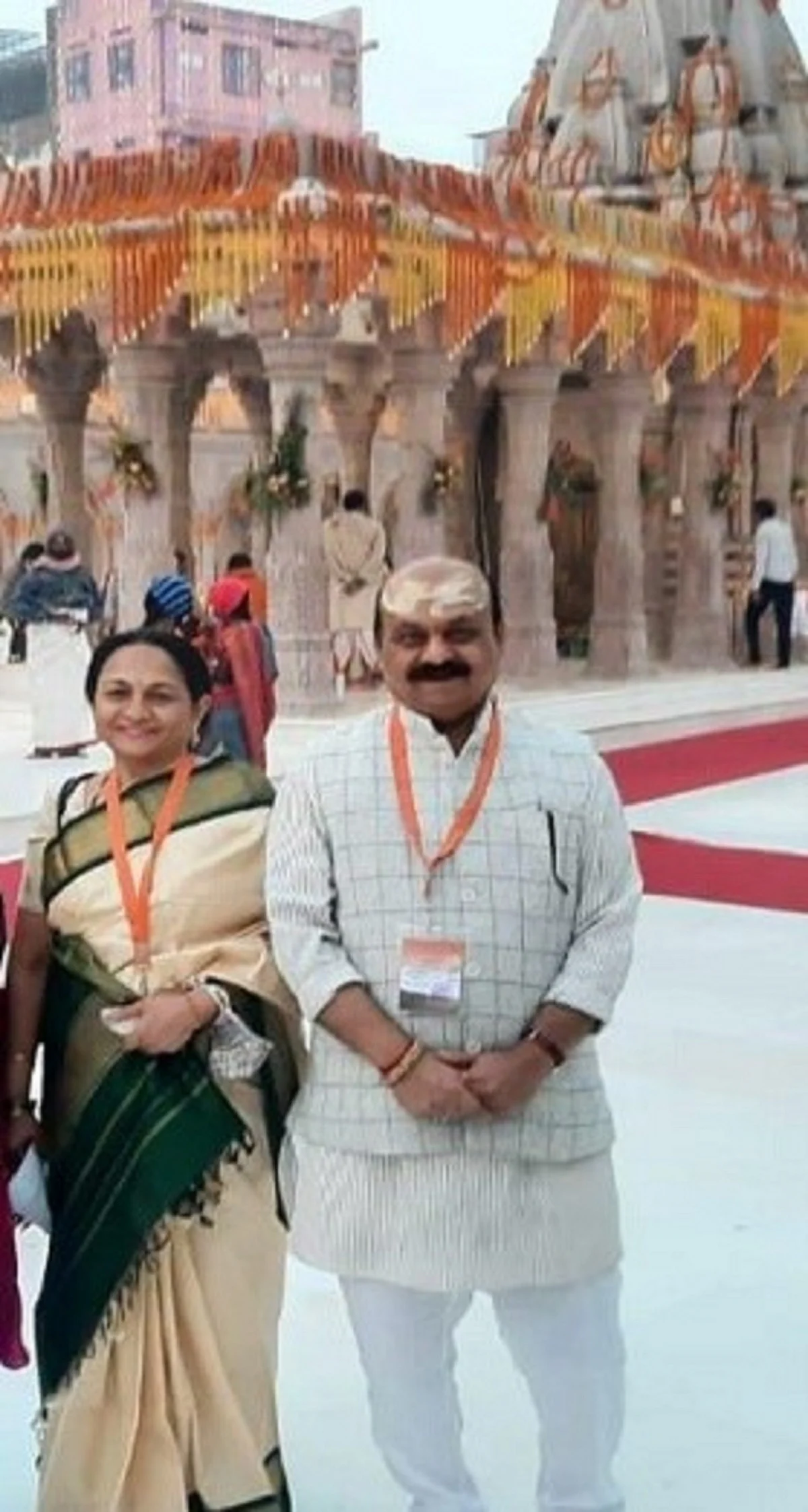 CM Bommai at the Kashi Vishwanath temple with his wife