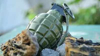 Two civilians injured in Srinagar grenade explosion