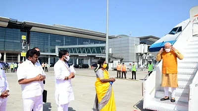 PM Modi reaches Hyderabad, Telangana CM stays away