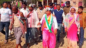 Meet Hemlata Patel of the Gulabi Gang, now a Congress candidate