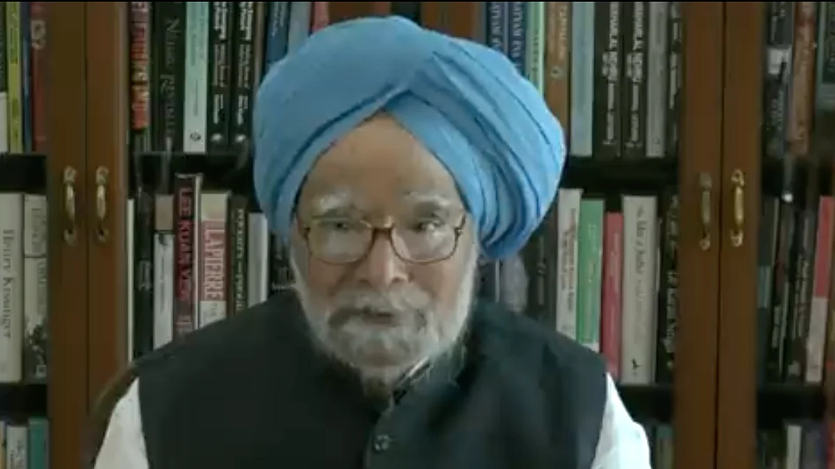 Rather than admitting mistakes, BJP govt blaming Nehru for people's problems: Manmohan Singh