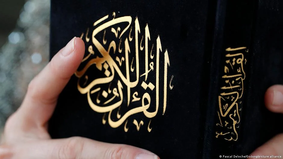 Protest against Quran recitation in K'taka dist; Hindu activists lathi-charged