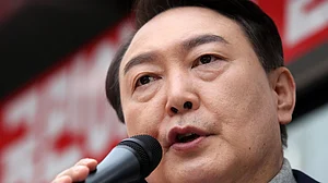 Yoon Suk-yeol elected South Korea's next President