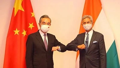 Chinese Foreign Minister in India, meets Jaishankar